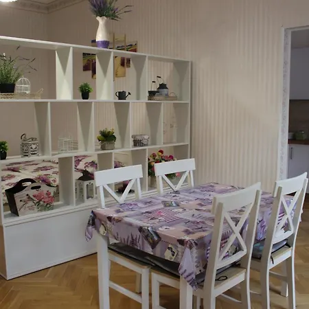 Abc * Golcuv Jenikov