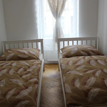 Apartment Abc Golcuv Jenikov